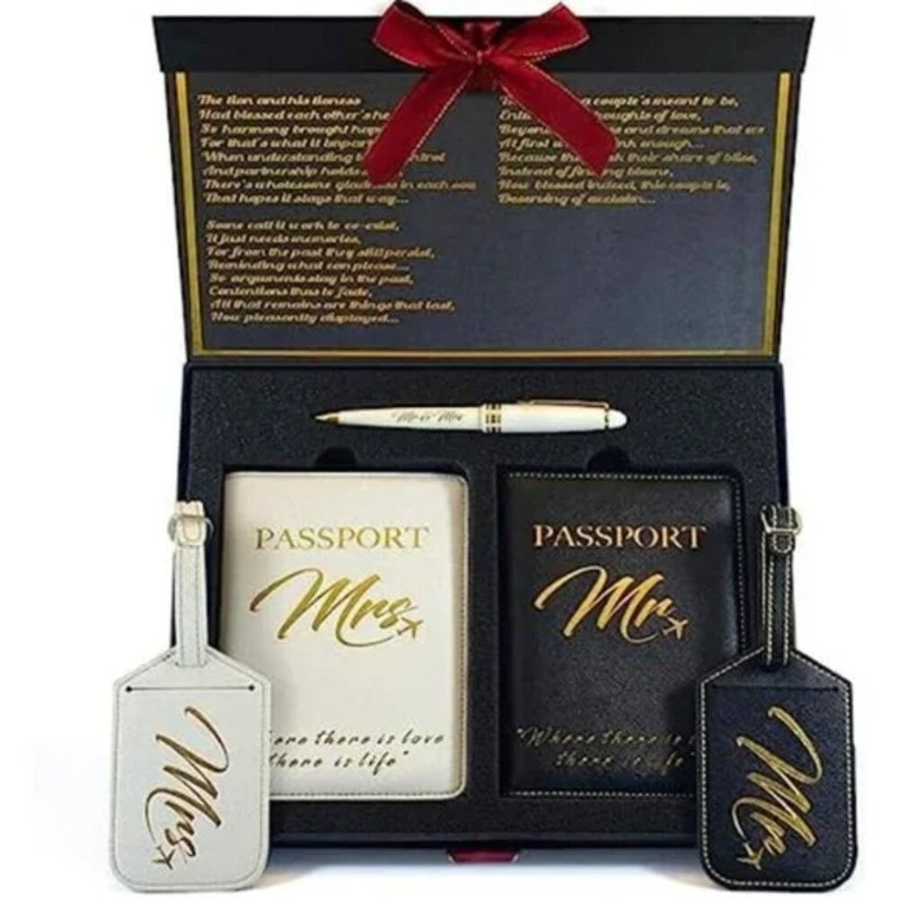 Elegant Mr. and Mrs. Travel Set - Wedding GIFT NWT